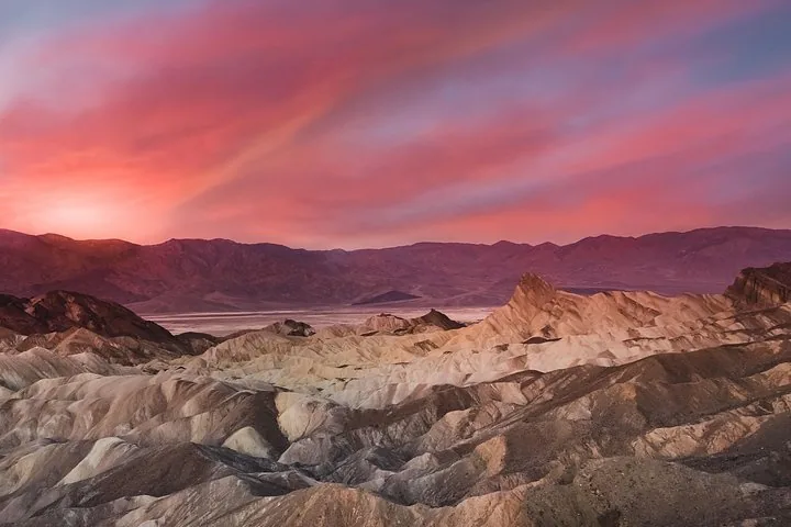 Red evening sky over the desert basin